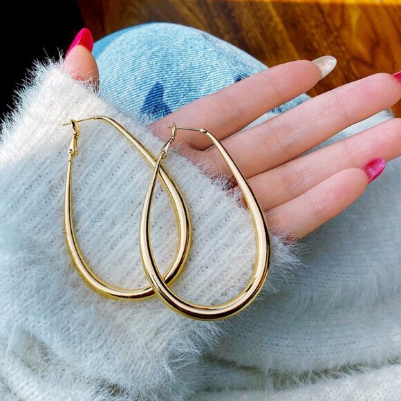 GOLD TEARDROP HOOP EARRINGS - Picture 1 of 3